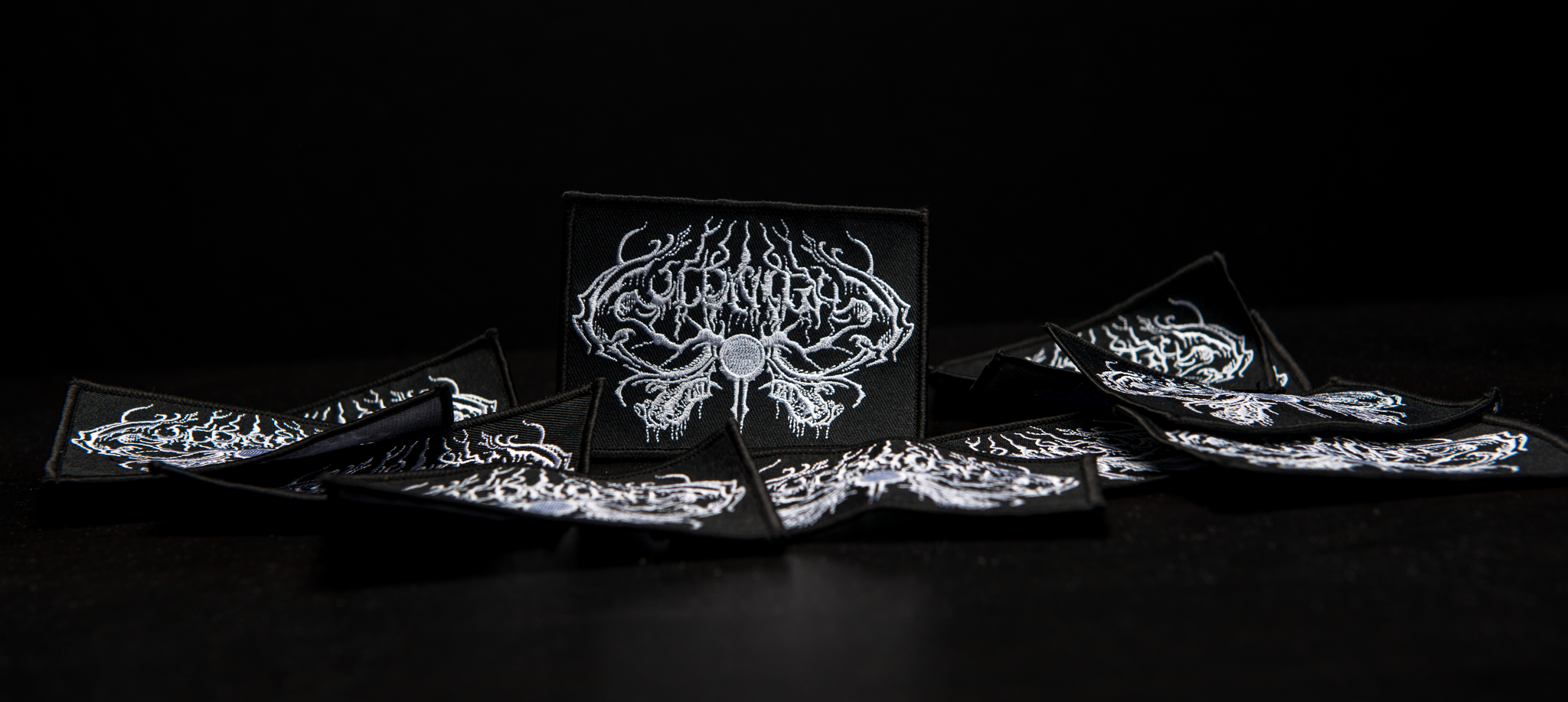 TR014BE_Coldnight_-_Waterfall_Of_Suicides_Presentation_2 Coldnight - Waterfall Of Suicides Präsentation 2